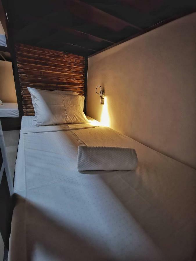 Bakawan Hostel Coron Zewnętrze zdjęcie