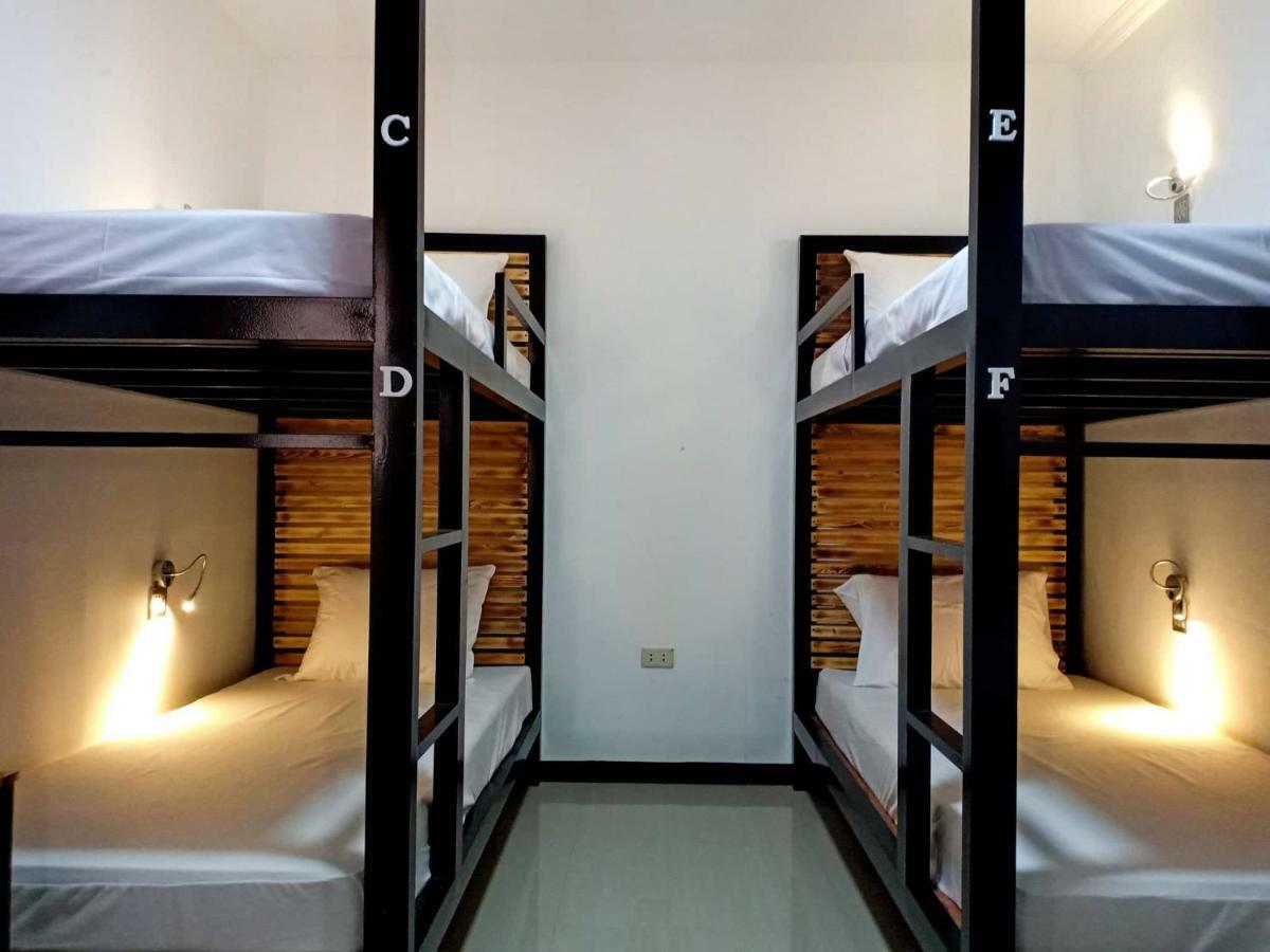 Bakawan Hostel Coron Zewnętrze zdjęcie